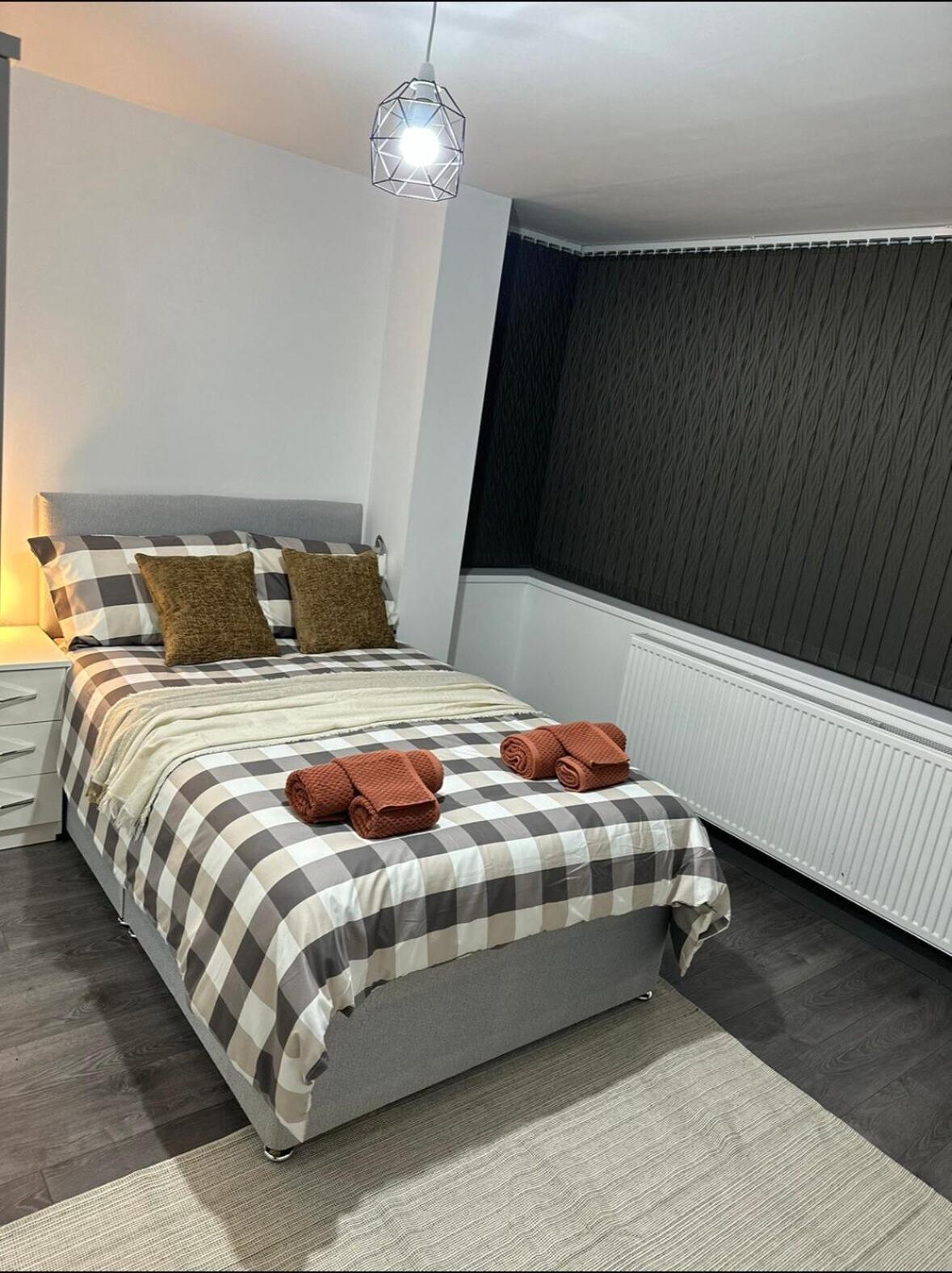 The Little Oaks Apartment Бирмингам Екстериор снимка