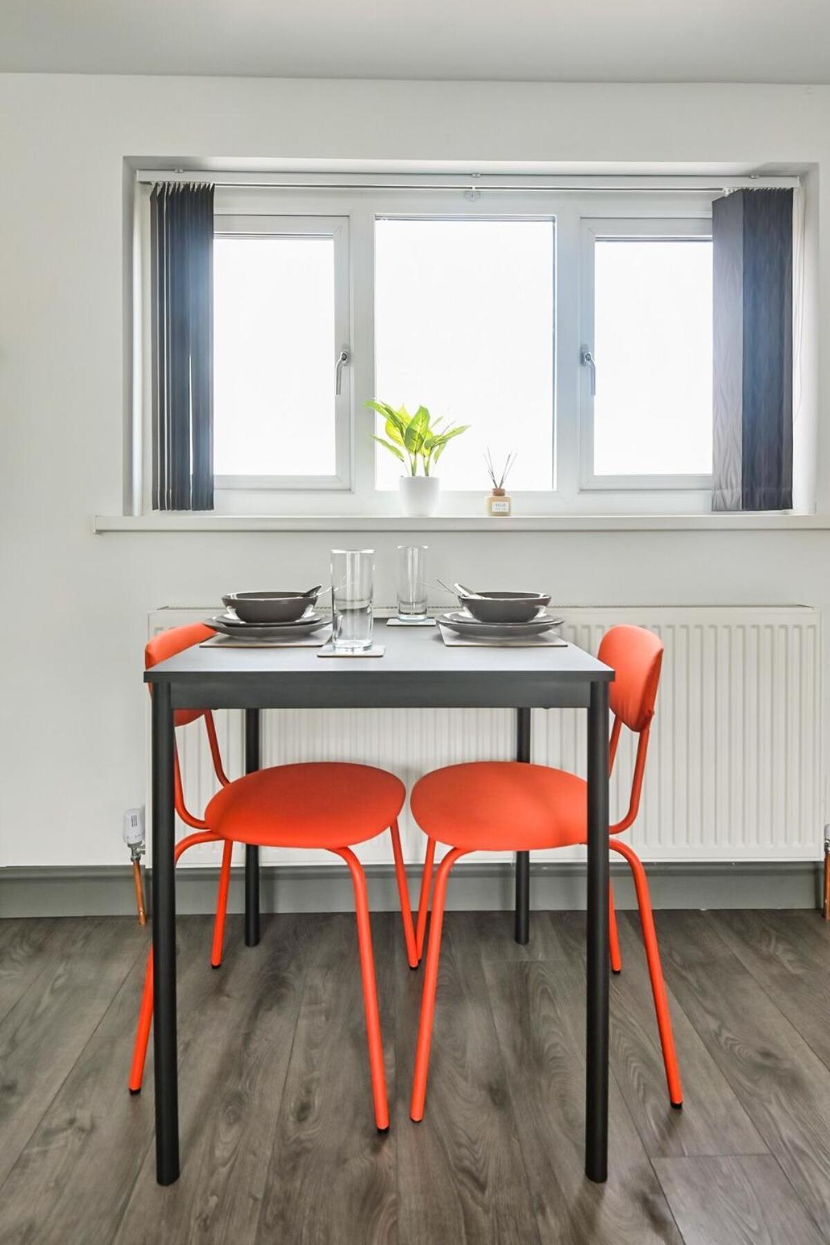 The Little Oaks Apartment Бирмингам Екстериор снимка